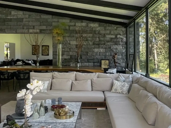 Casa en venta en Valle de Bravo Niddum Inmobiliaria