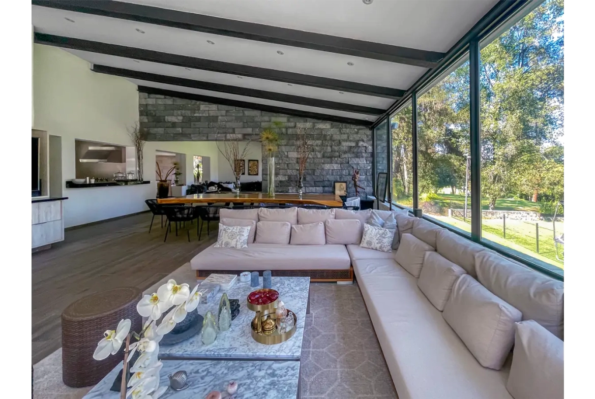 Casa en venta en Valle de Bravo Niddum Inmobiliaria