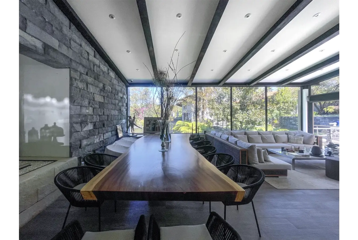 Casa en venta en Valle de Bravo Niddum Inmobiliaria