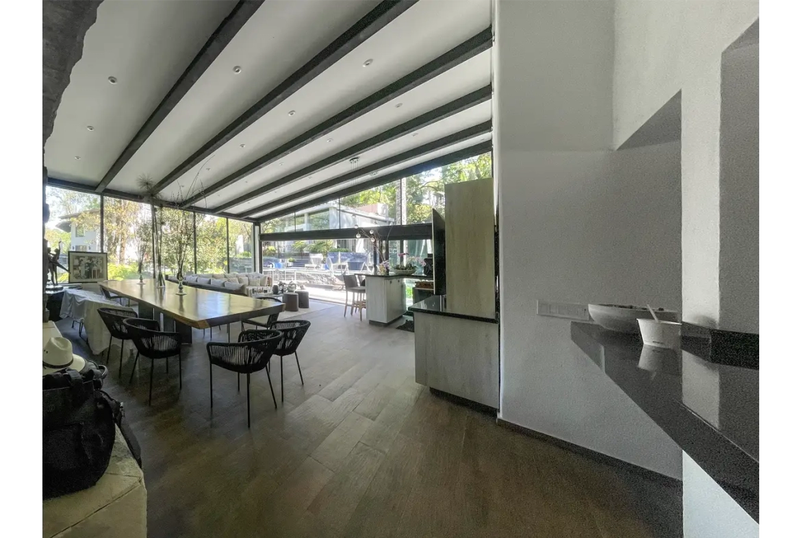 Casa en venta en Valle de Bravo Niddum Inmobiliaria