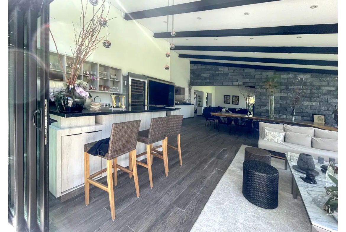 Casa en venta en Valle de Bravo Niddum Inmobiliaria