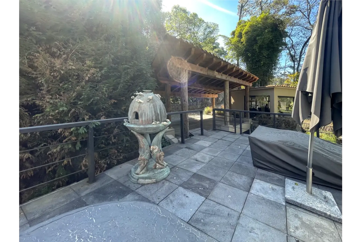 Casa en venta en Valle de Bravo Niddum Inmobiliaria