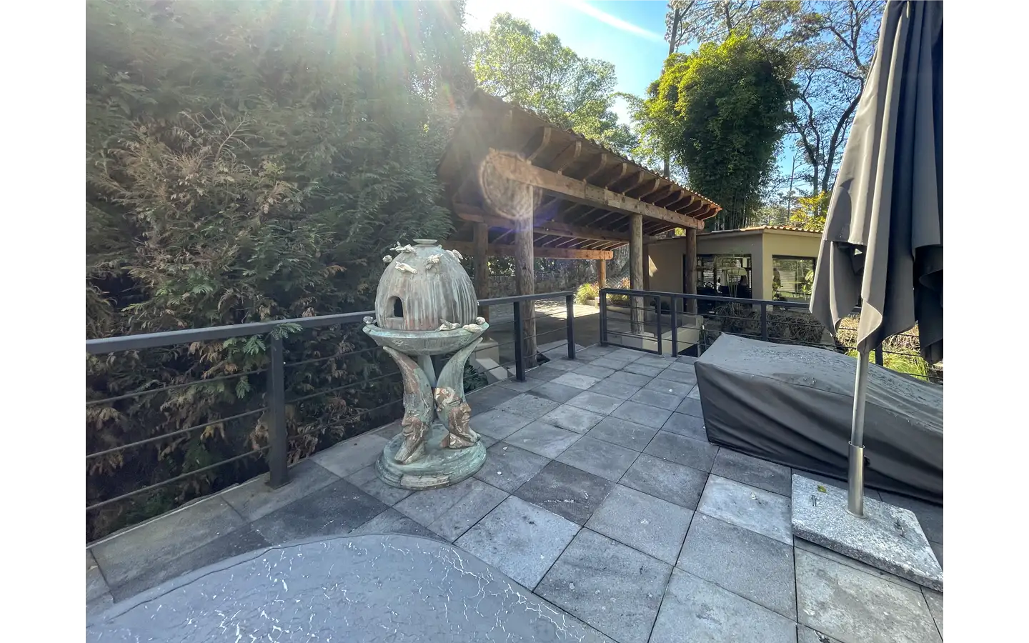 Casa en venta en Valle de Bravo Niddum Inmobiliaria