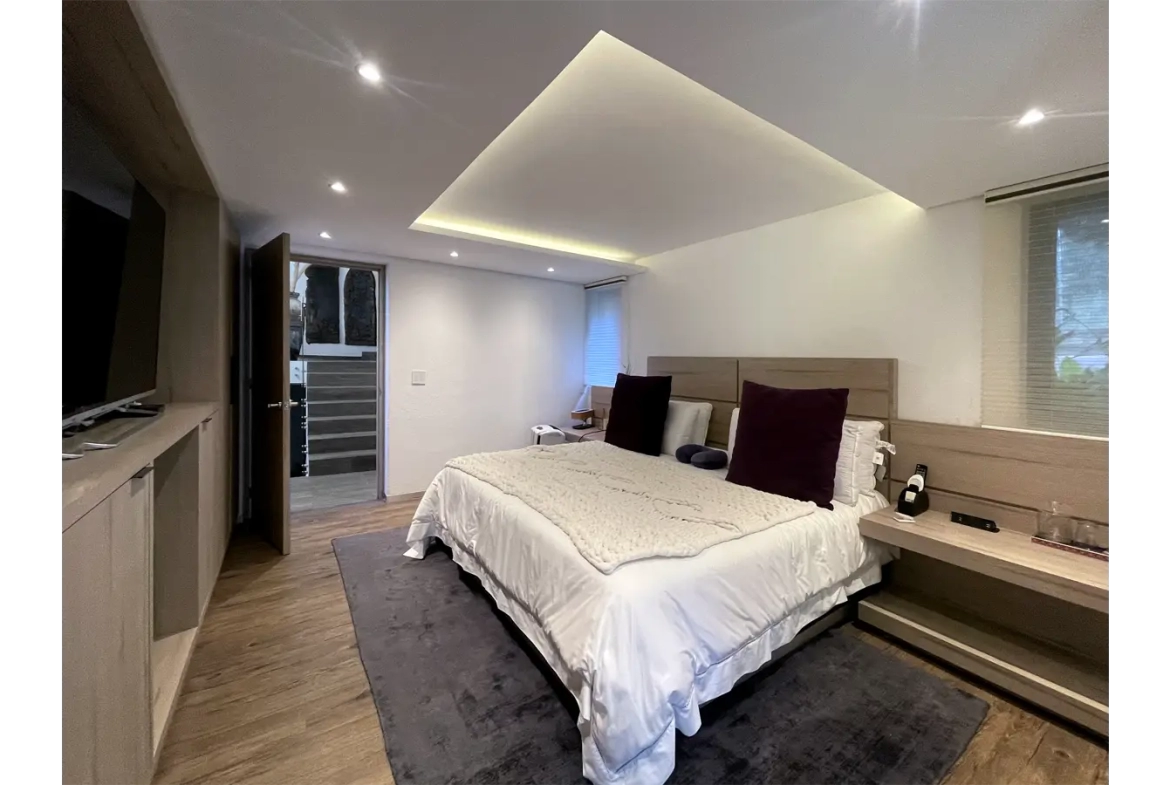 Casa en venta en Valle de Bravo Niddum Inmobiliaria