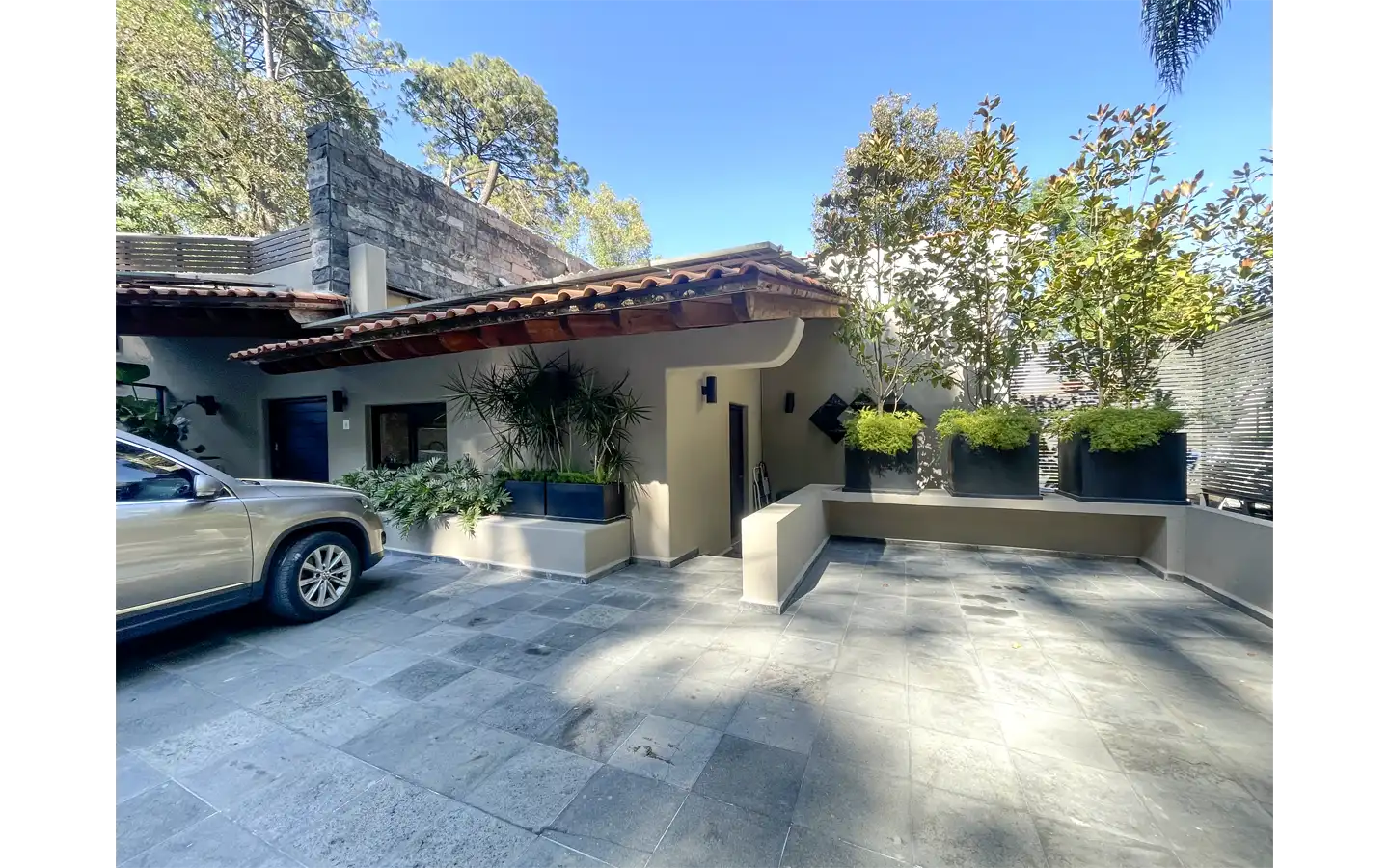 Casa en venta en Valle de Bravo Niddum Inmobiliaria