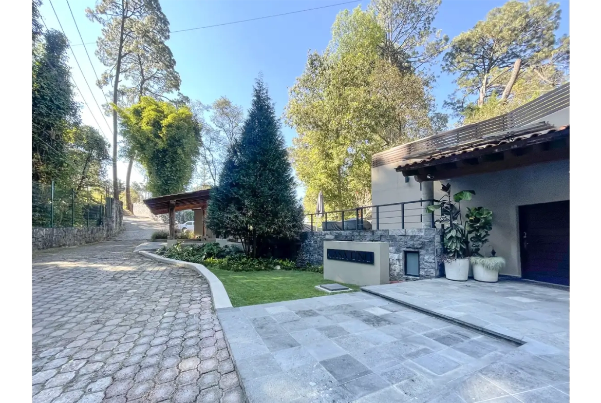 Casa en venta en Valle de Bravo Niddum Inmobiliaria