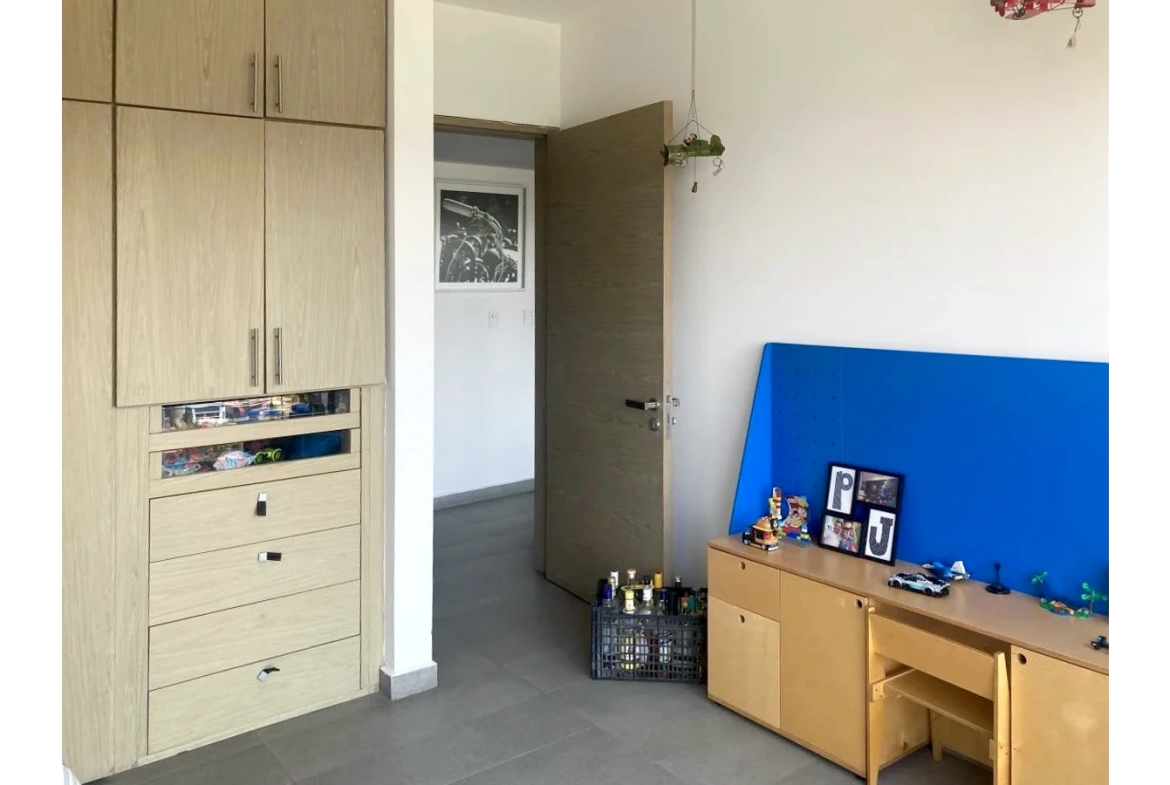 Departamento en venta en av Desierto de Los Leones