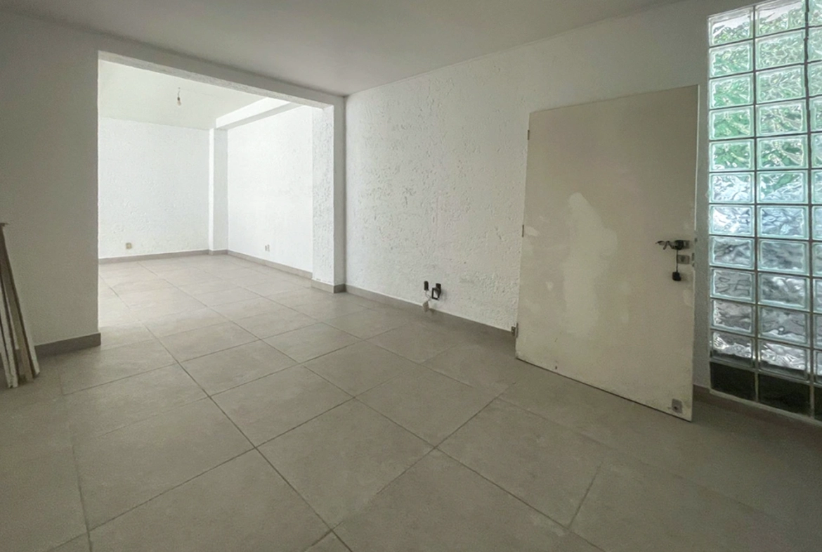 Edificio de oficinas en venta en colonia Roma