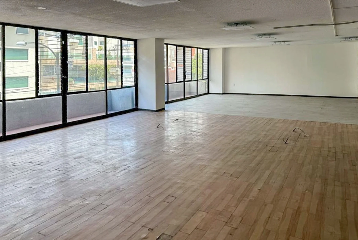 Oficina en renta en Del Valle Centro