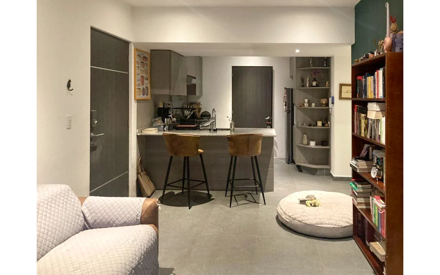 Departamento en renta en calz Desierto de Los Leones