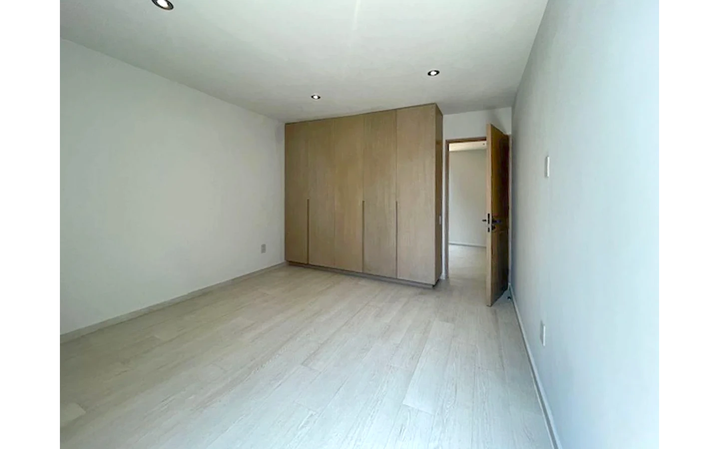 Casa en venta en San José Insurgentes - Niddum Inmobiliaria