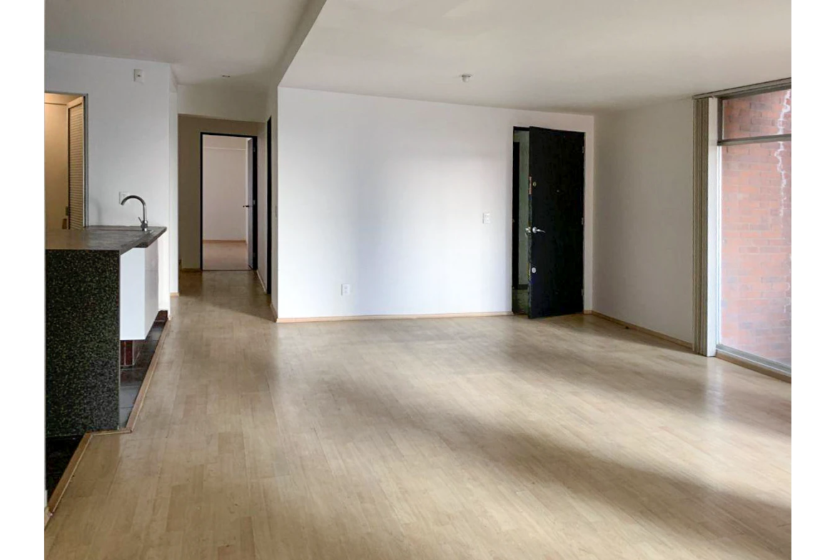 Departamento en venta junto a Parque Hundido